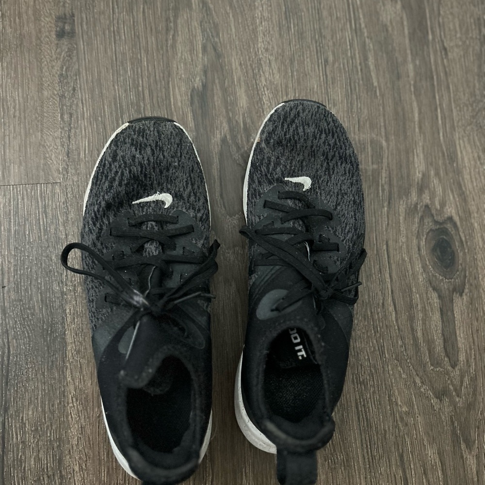 Nike Black and Gray Sneakers